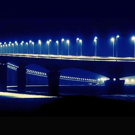 Jean Michele Neuve En Front De ヴィラ