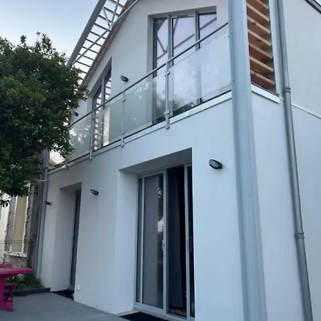 Villa Jean Michele Neuve En Front De Fouras